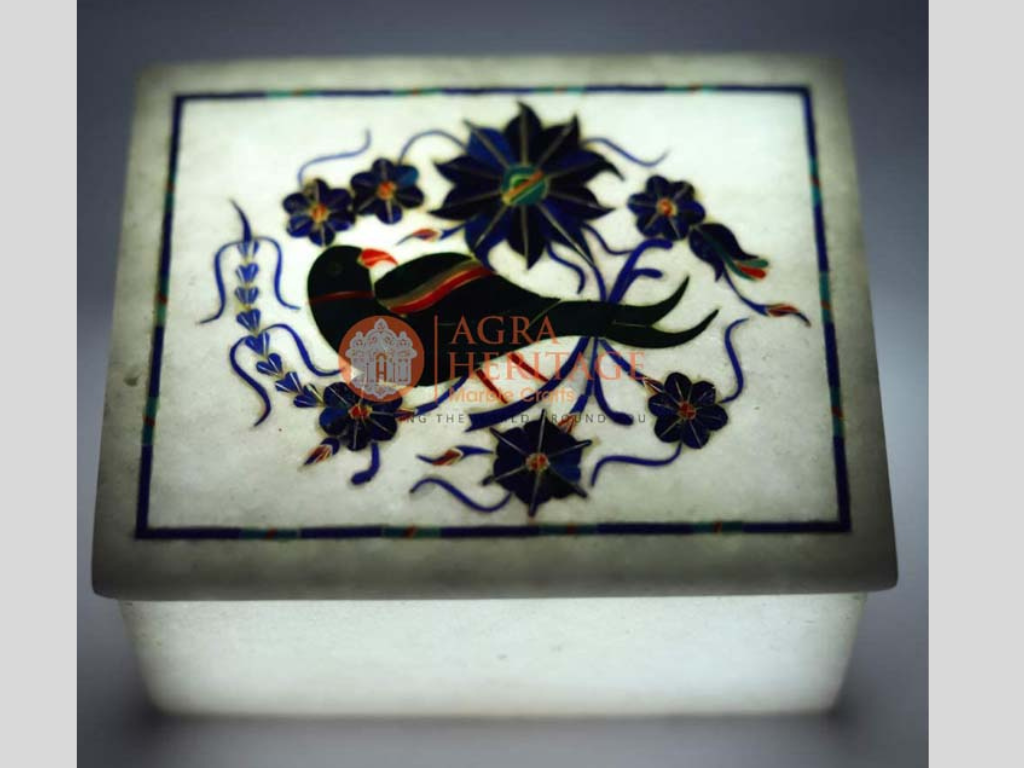 Malachite Precious Parrot Art White Custom Box